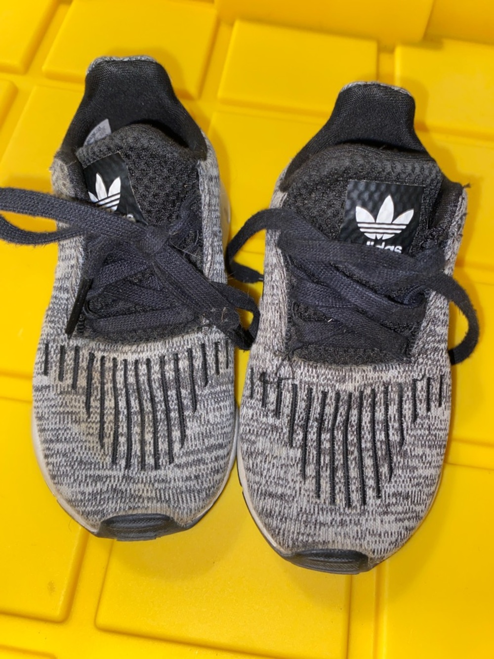adidas Kids Black and Gray Knit Athletic Sneakers size 7 toddler